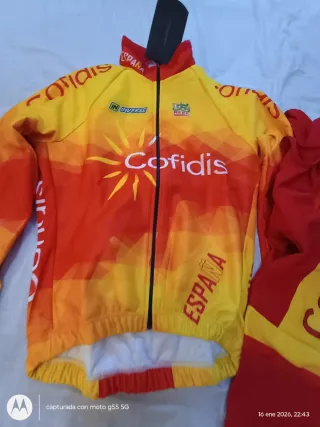 Chaqueta y culotte ciclismo España
