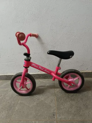 Bici de equilibrio rosa