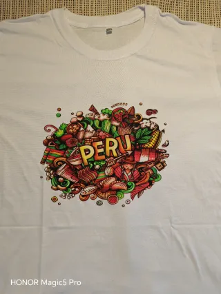 Camiseta Blanca Perú Talla M