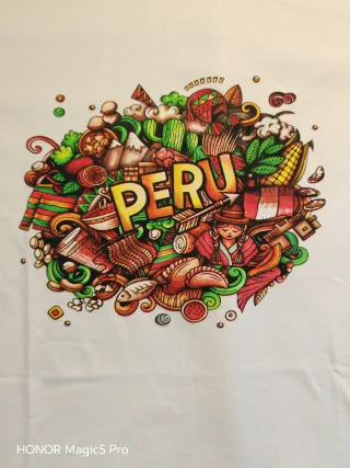 Camiseta Blanca Perú Talla M