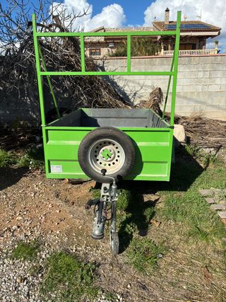Alquiler por dias. Remolque 1 Eje 750kg