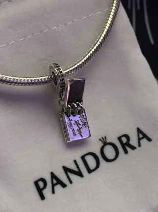 Charm Pandora Libro de Firmas Personajes Disney