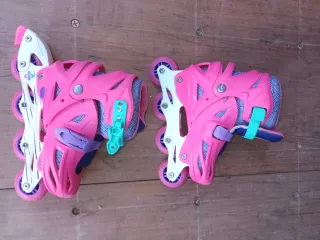 Patines en línea rosas para niños