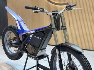 ELECTRIC MOTION FACTOR-E 2025 matriculada