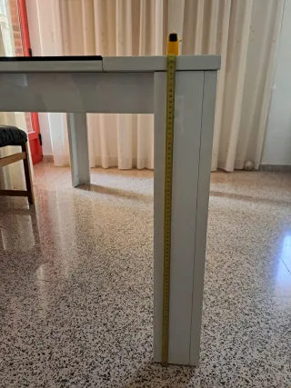 Mesa de comedor moderna cristal y madera