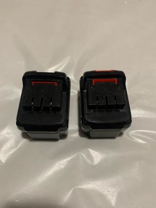 2 Baterías 21V Li-ion de atornillador electrico