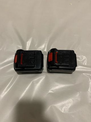 2 Baterías 21V Li-ion de atornillador electrico