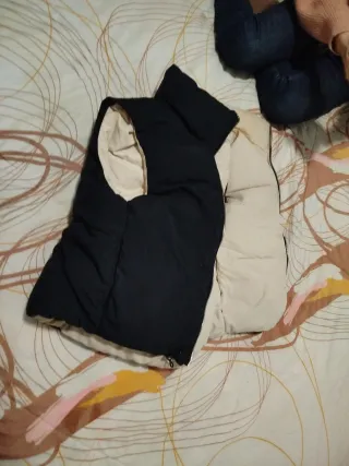 Abrigo dos tonos negro y rosa