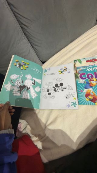 Libro Mickey Color
