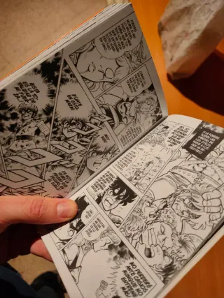 Tomos 1 y 3 Saint Seiya: Los Caballeros del Zodíac