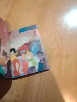 Princesas Dragón 3: Su majestad la bruja