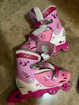 Patines niña Barbie rosas  Número 34-37