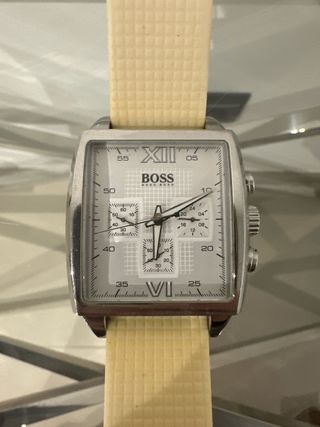 Reloj BOSS Cuadrado Plateado
