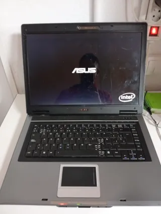 Portátil Asus Negro