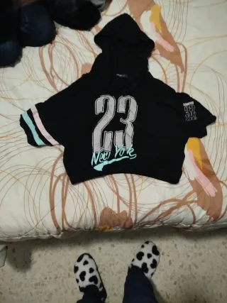 Camiseta corta con capucha 23 New York