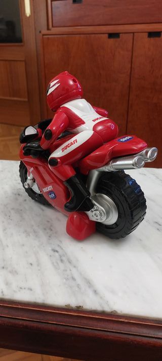 Moto teledirigida Ducati Chicco