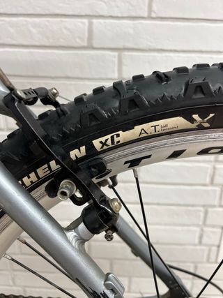 Bicicleta BH modelo FS line