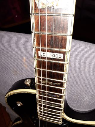 LTD EC-1000 Guitarra Elèctrica Negra