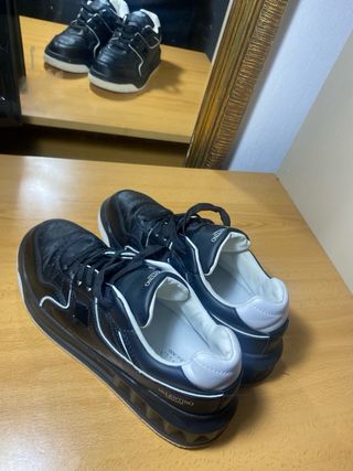 Zapatillas Valentino Garavani Negras T42