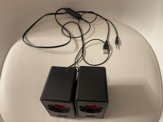 Altavoces Mars Gaming Negros y Rojos