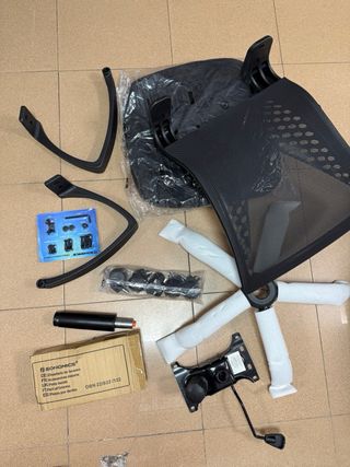 Silla de oficina ergonómica negra