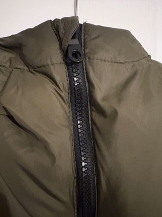 Abrigo Pull&Bear verde talla L