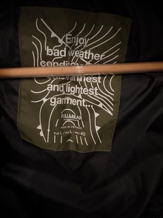 Abrigo Pull&Bear verde talla L