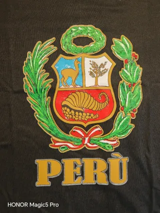 Camiseta Peru Escudo Nacional Talla M