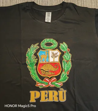 Camiseta Peru Escudo Nacional Talla M