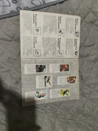 Álbum Cromos El Mundo Animales 3D Vintage