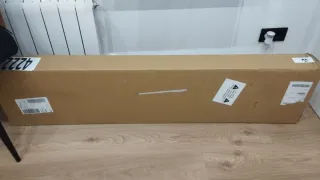 Mueble de salón blanco flotante