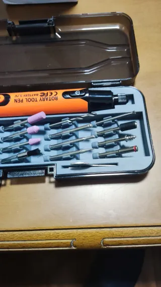 Herramienta Rotatoria Multifuncional DIY