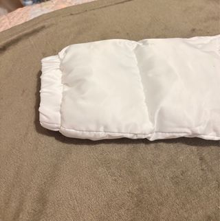 Chaqueta corta acolchada blanca