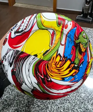 Bongo com arte graffiti