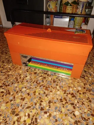 Caja de Herramientas Naranja