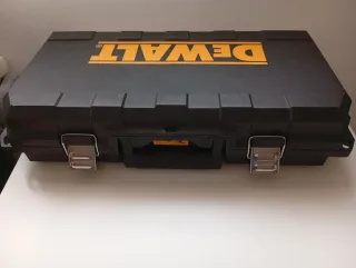 Sierra de sable eléctrica DeWalt