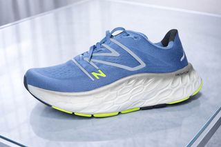 NEW BALANCE Zapatillas Correr Hombre 45 EU