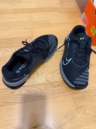 Zapatillas Nike Metcon 9 talla 43.