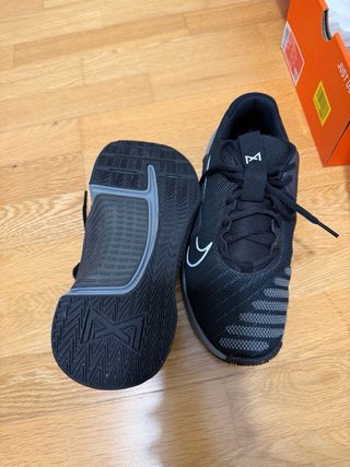 Zapatillas Nike Metcon 9 talla 43.