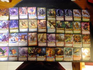 Caja Metálica Fantasy Riders + 160 Cartas