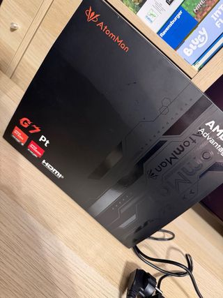 Mini PC Gaming Negro y Rojo