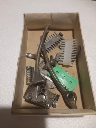 Coppia di Taglia capelli vintage manuale