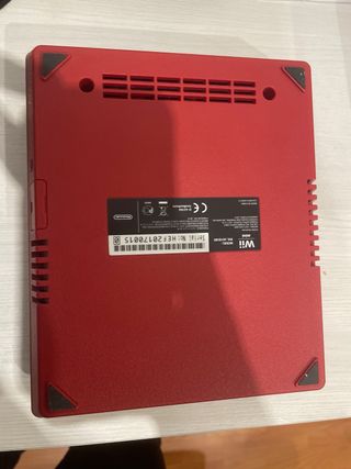 Nintendo Wii Mini Negra y Roja