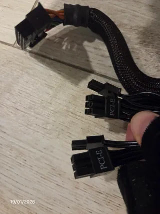 Placa Base + procesador + disipador + ram + fuente