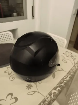 Casco de moto negro Takai