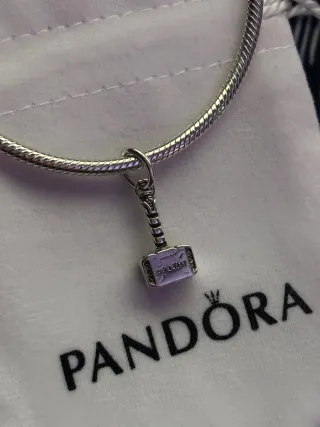 Charm Pandora Martillo de Thor Marvel