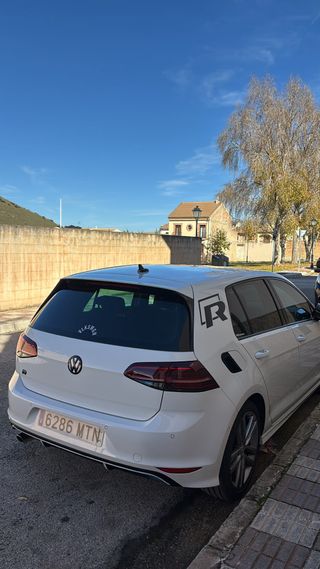 Volkswagen Golf R-Line 2014