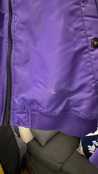 Chaqueta bomber Pull&Bear morada