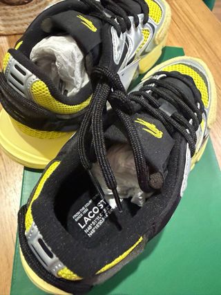 Lacoste L003 Neo 124 Amarillo Neón y Plata