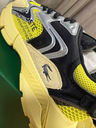 Lacoste L003 Neo 124 Amarillo Neón y Plata